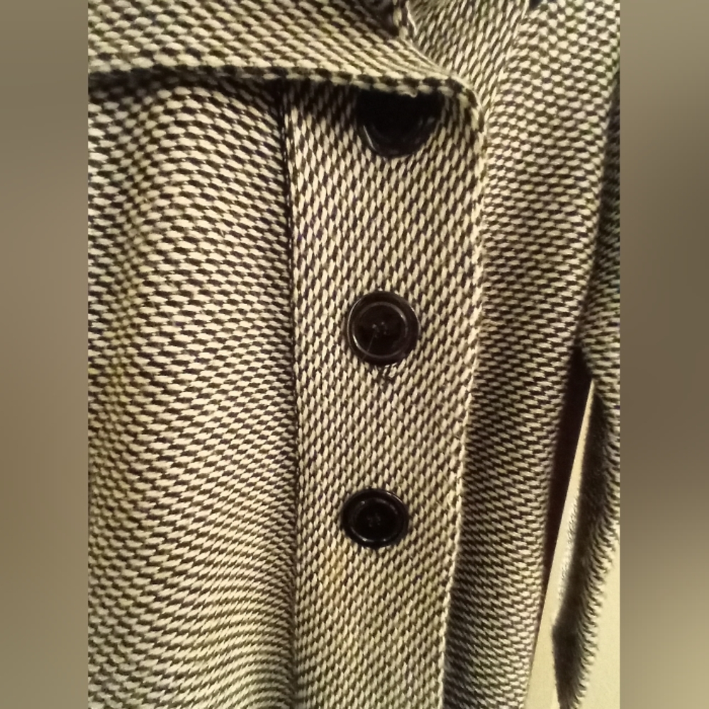 P.luca Milano - Picture 2 of 3